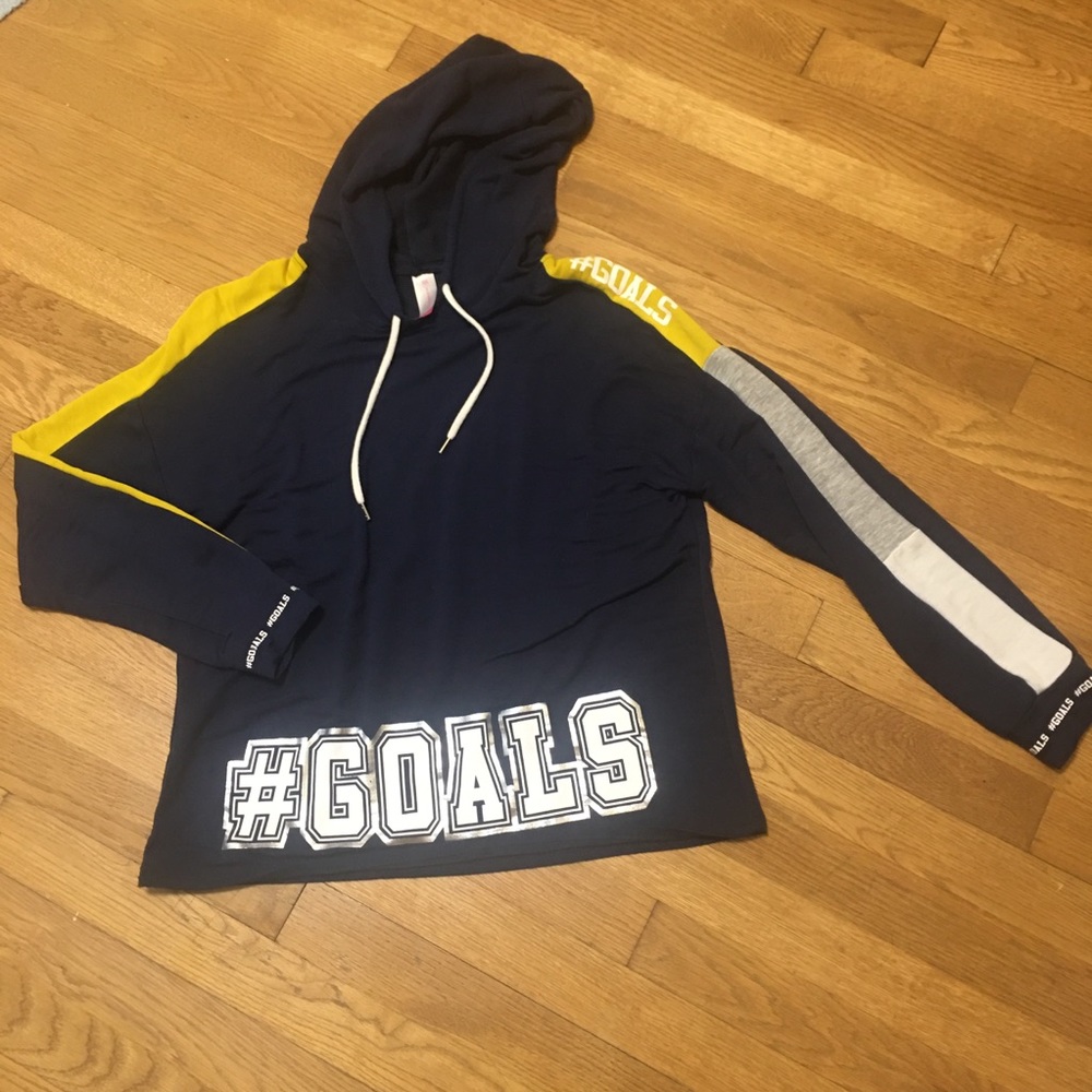 NWOT lightweight sweatshirt